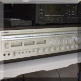 E12. Yamaha stereo receiver. Model CR-2040 